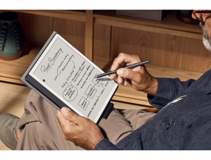 Amazon Kindle Scribe Interactive E-Book and Notebook Experience