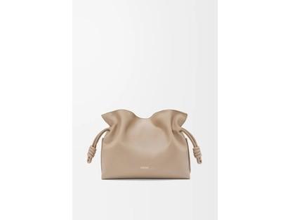 Loewe Flamenco Clutch piel Arena soft leather handbag