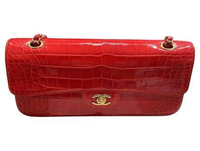 Chanel aligator brillante classic handbag in red shade