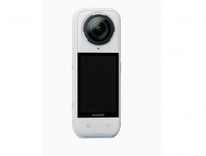 Insta 360 x5